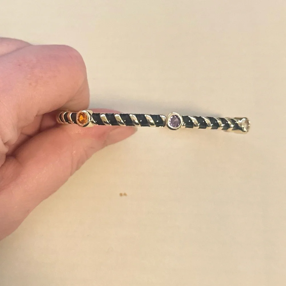 Elegant Silver and Black Women's Bracelet